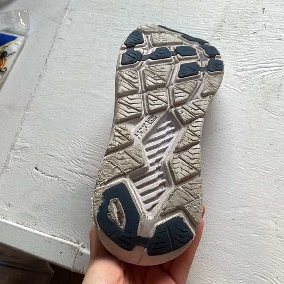 Size 9 Hoka W Rincon 2 - Picture 6 of 7